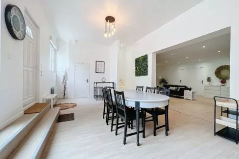 Colocation à Villemomble en maison meublée - Séjour